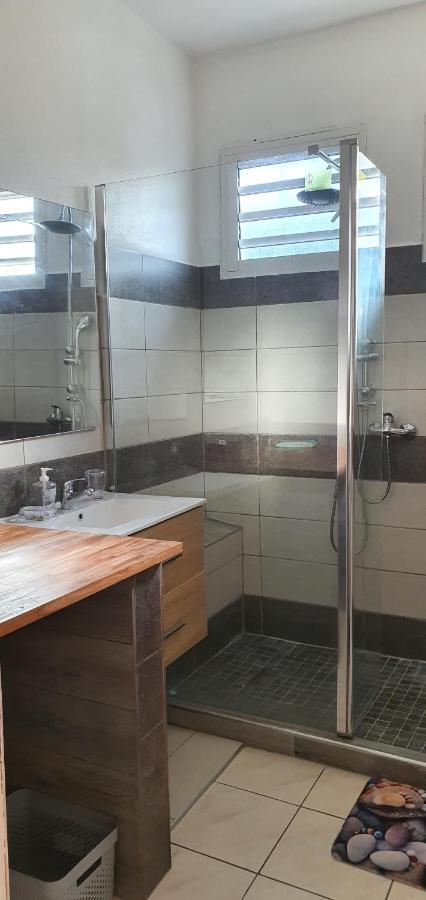 Meuble Chez Gilbert Lägenhet Le Tampon Exteriör bild